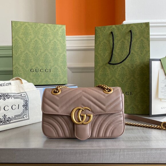 Gucci GG Small Marmont Matelasse Shoulder Bag - Picture 1 of 9